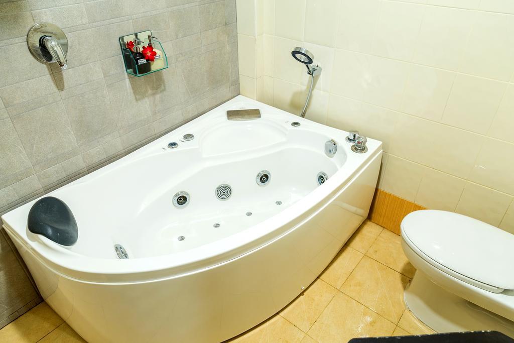 Ly Heng Chhay Hotel Paôy Pêt 외부 사진